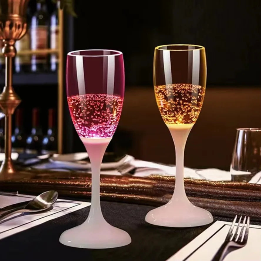 Automatic Flashing LED Cup - Wholesalus