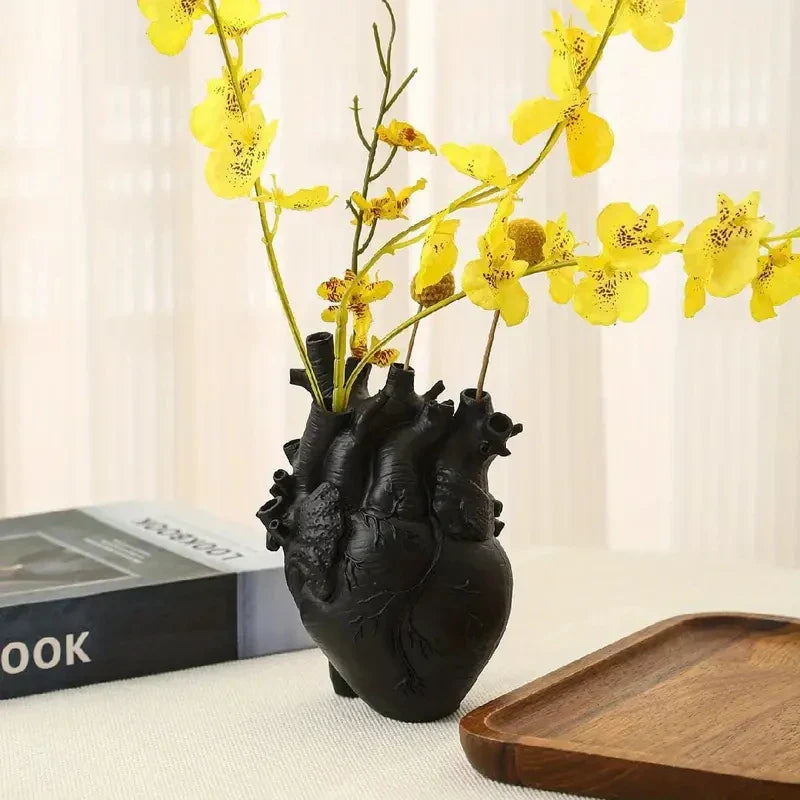 Heart Shaped Flower Vase - Wholesalus