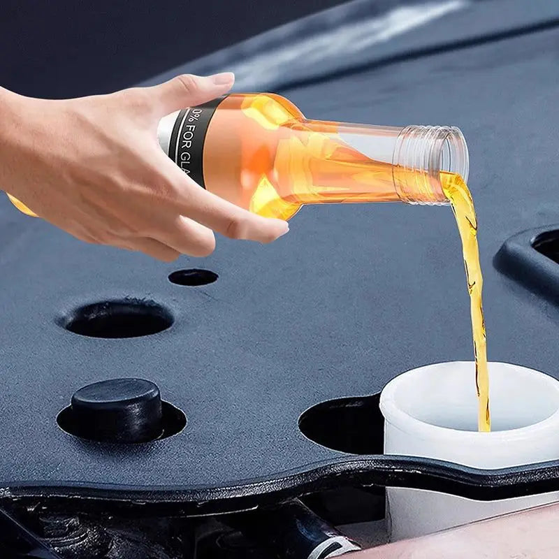 Automotive Windshield Cleaning Agent