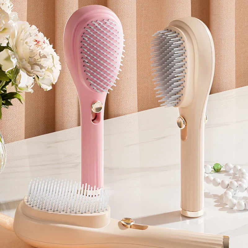 Retractable Self Cleaning Comb