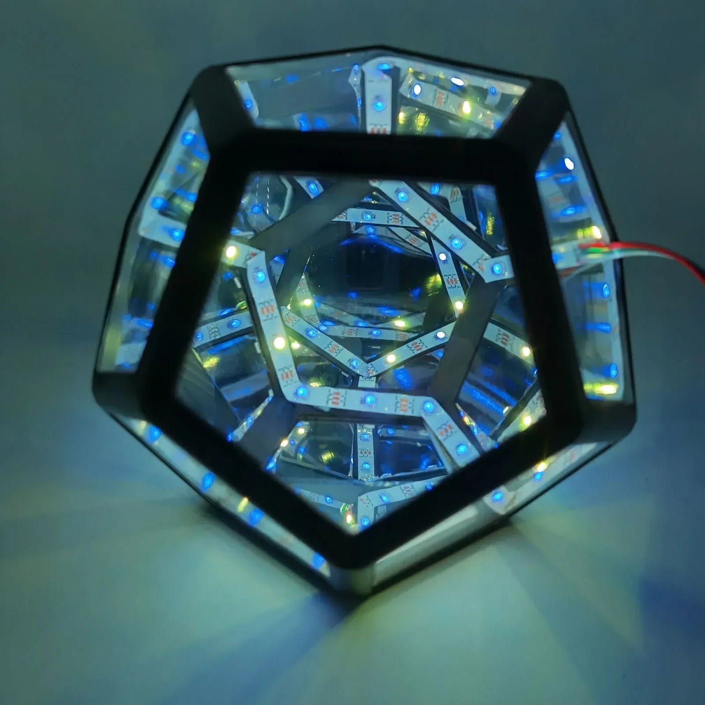 Infinite Dodecahedron Art Lamp