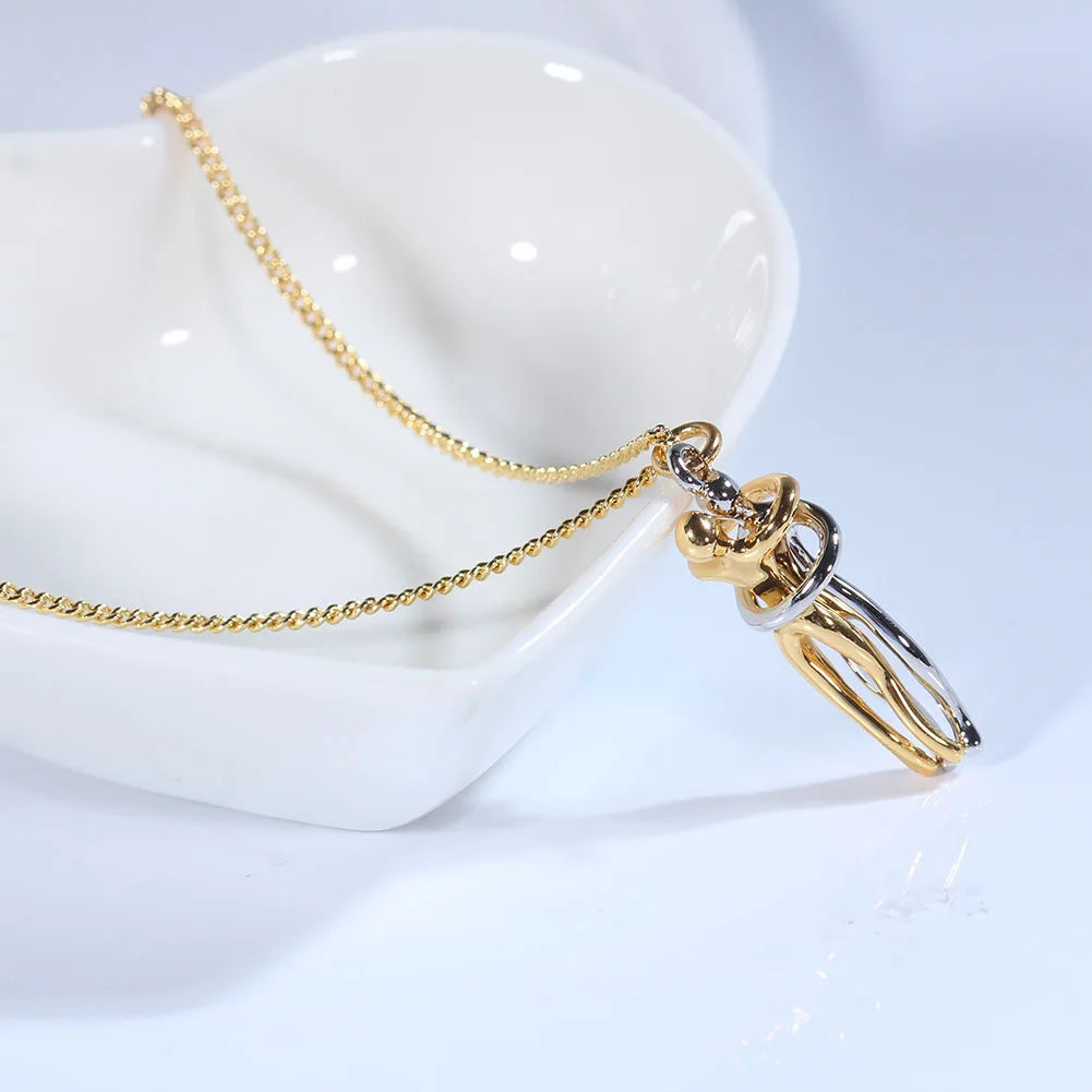 Fashion Hugging Pendant Necklace