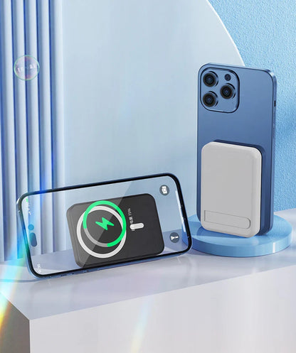 Magnetic Wireless Power Bank with Kickstand - Wholesalus