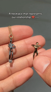Fashion Hugging Pendant Necklace - Wholesalus