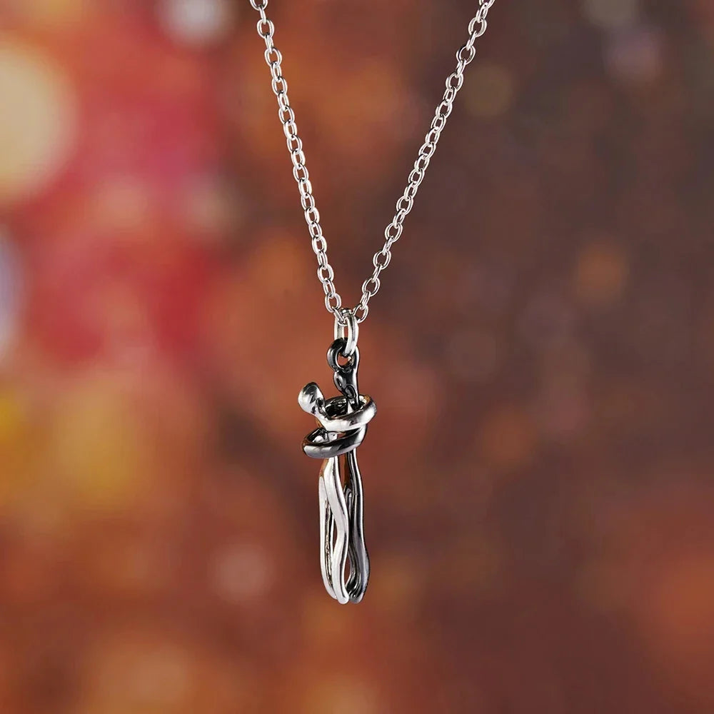 Fashion Hugging Pendant Necklace - Wholesalus