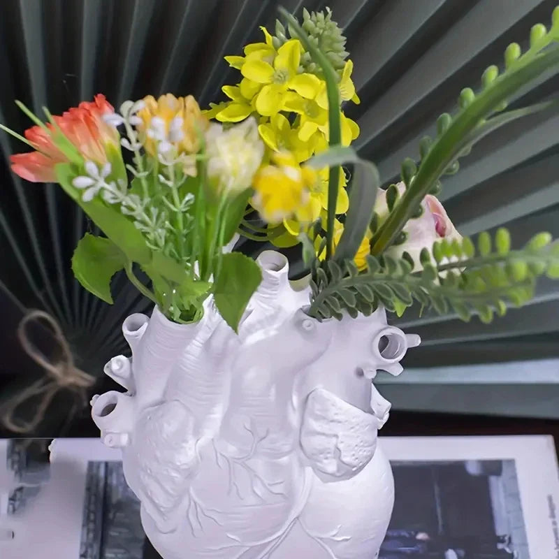 Heart Shaped Flower Vase - Wholesalus
