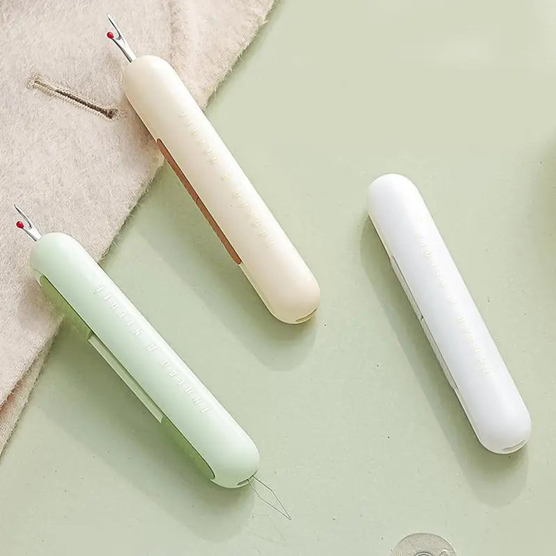 2 in 1 Needle Threader Seam Ripper - Wholesalus