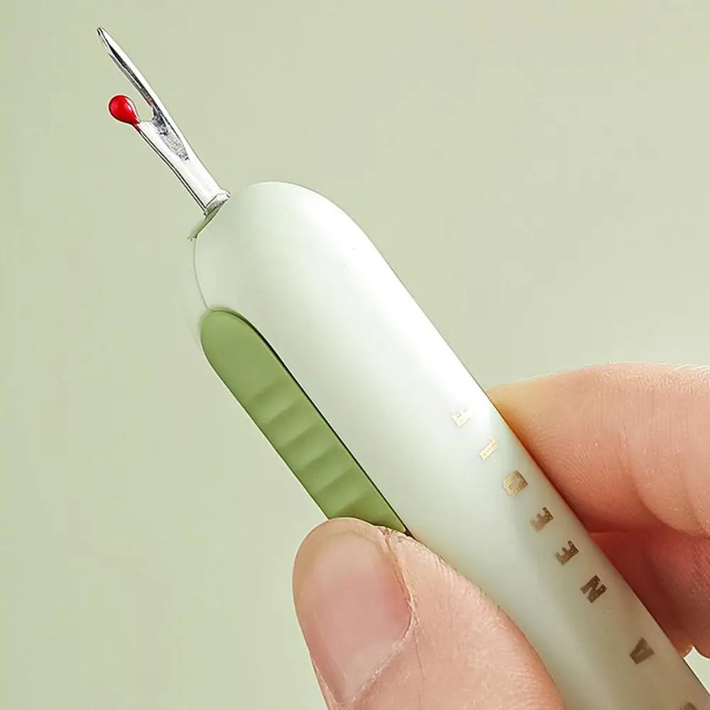 2 in 1 Needle Threader Seam Ripper - Wholesalus