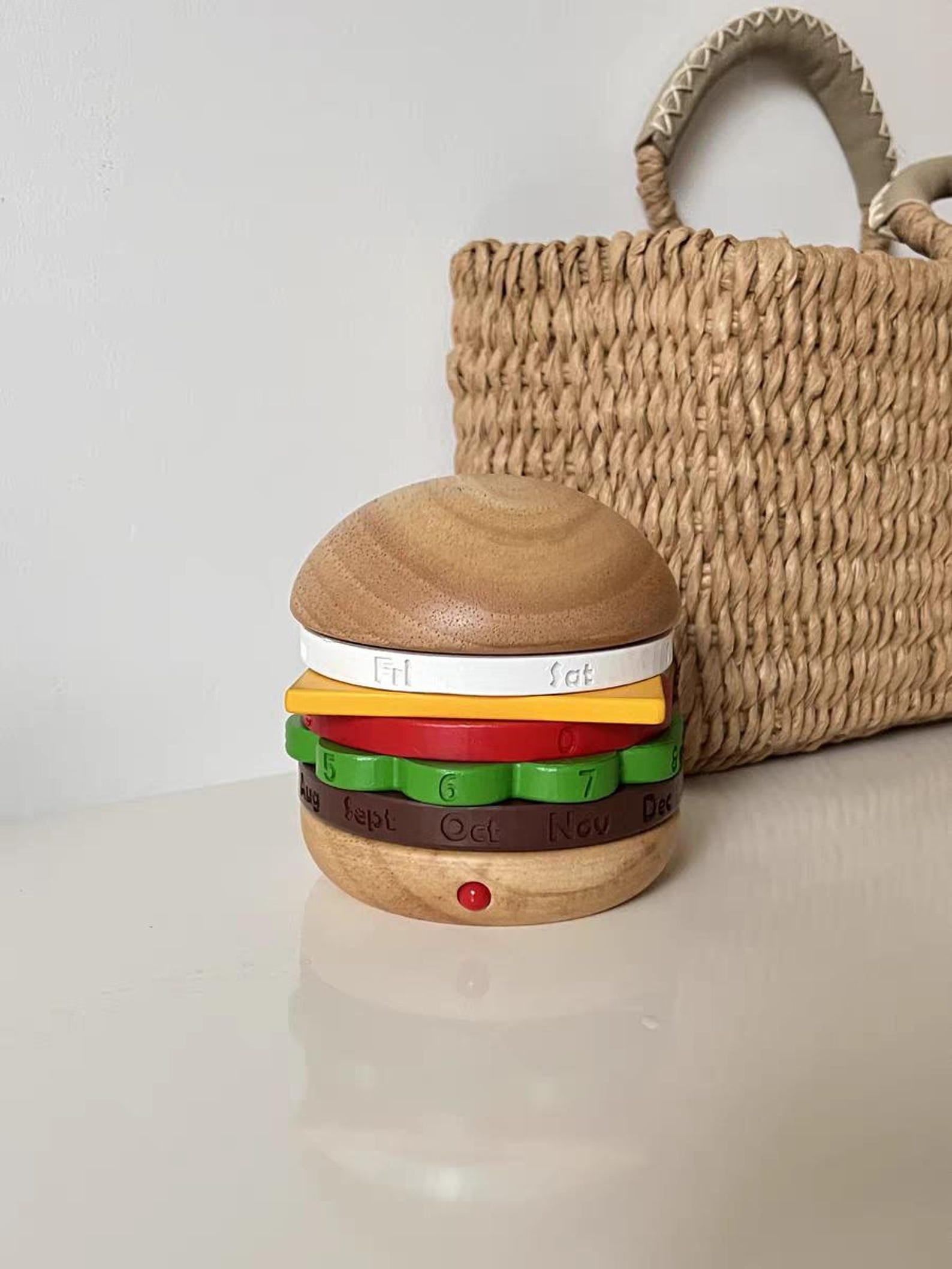 Creative Hamburger Calendar - Wholesalus